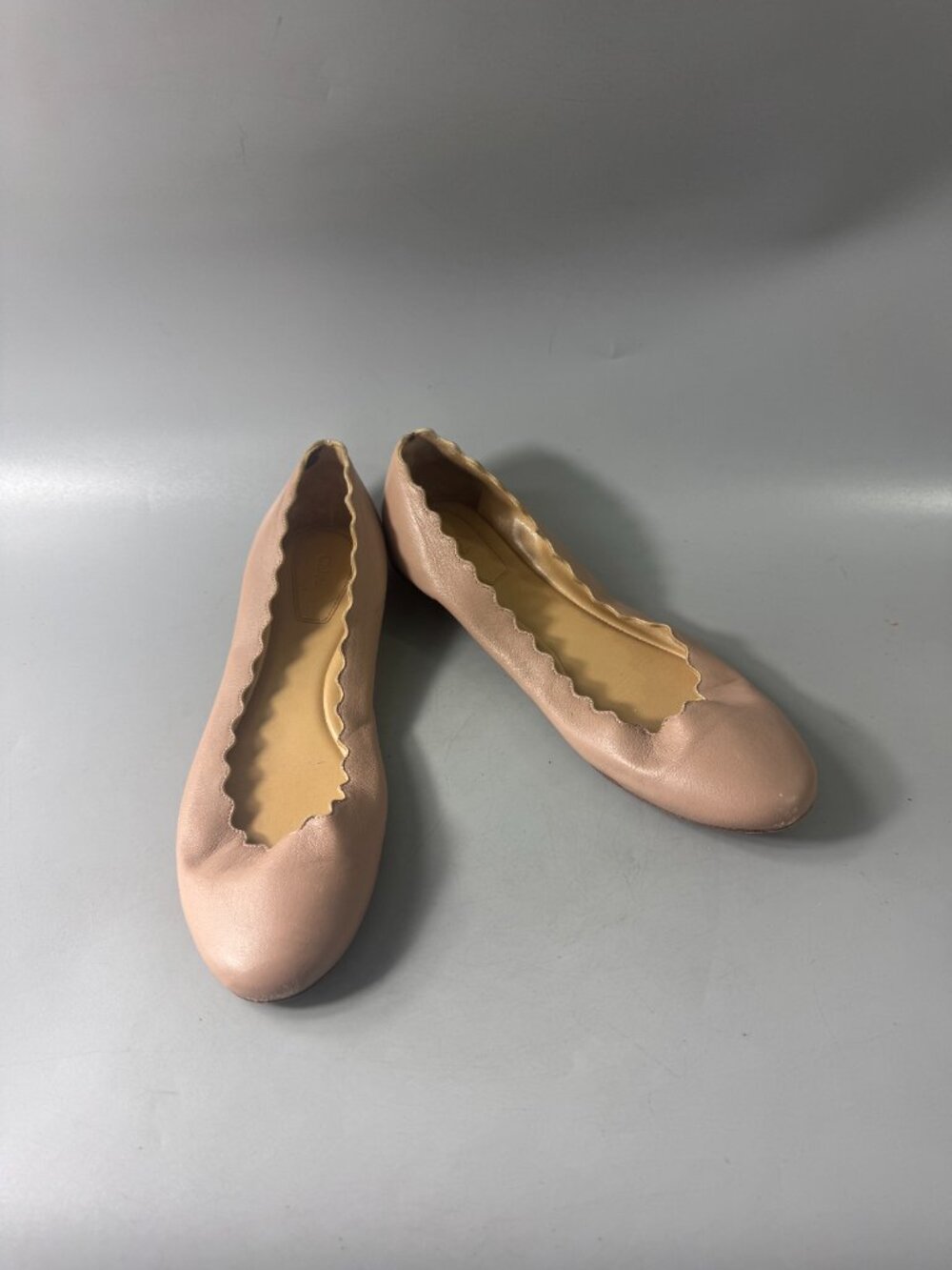 Authentic Chloé Lauren Scalloped Leather Ballerina Flats, 37.5